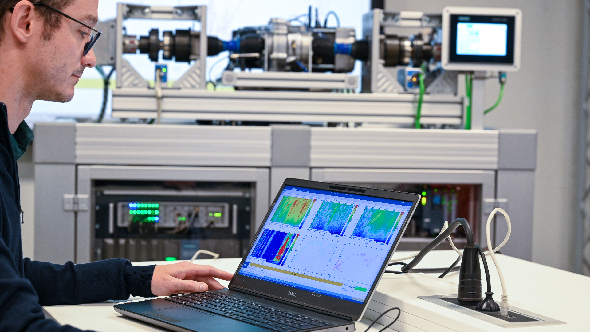 NVH testing with Simcenter Testlab and Simcenter SCADAS